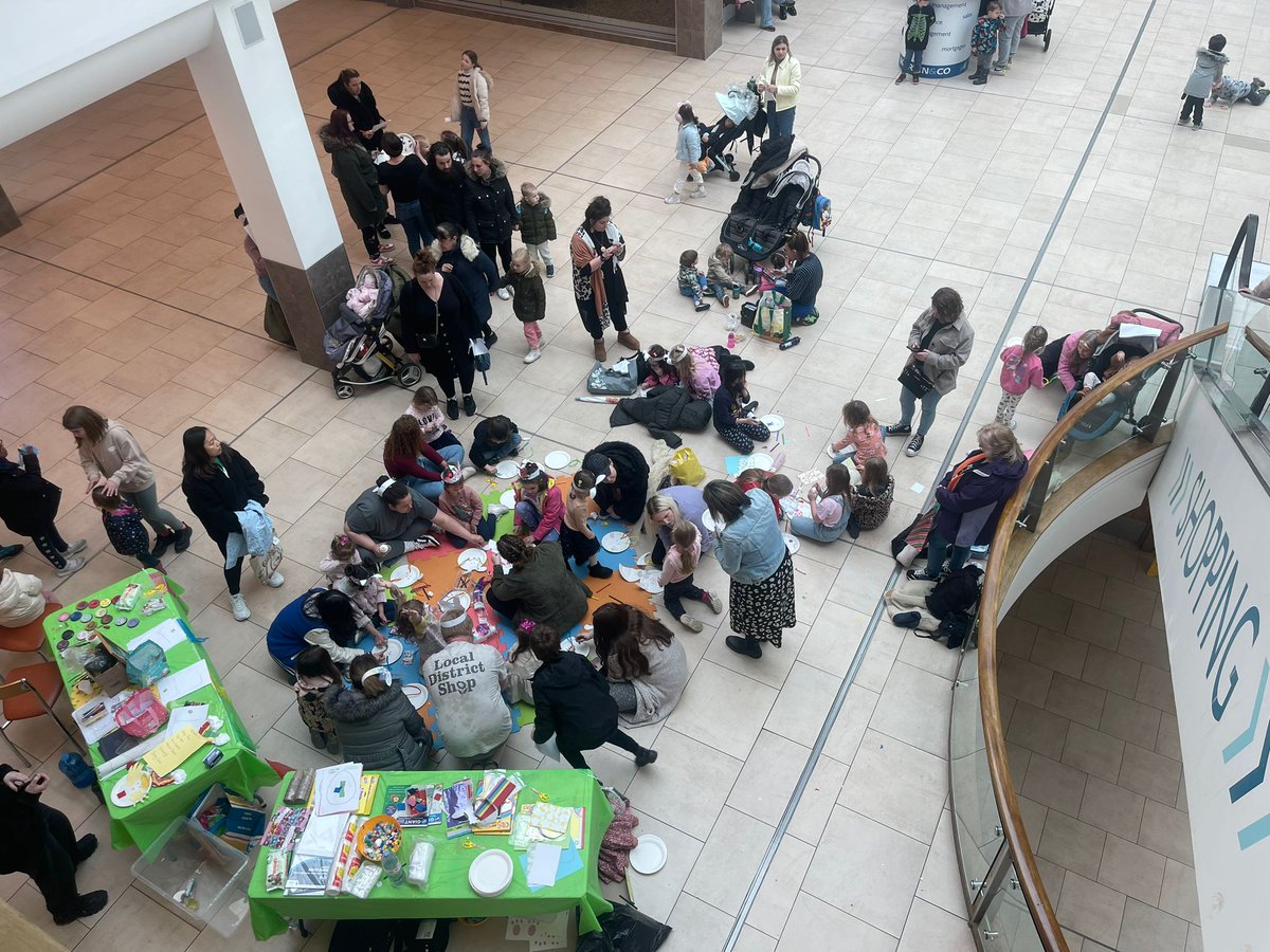 We loved being at the Eco Easter Day at The Victoria Shopping Centre, Southend yesterday 🐰 surrounded by families and children taking on eco-Easter activities and learning about the environment It was lovely to meet the community and chat about our local mental health projects💚