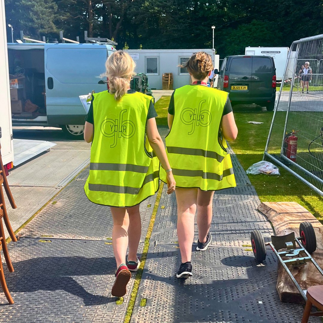 YOURgbEvents's tweet image. Behind the scenes safety = unforgettable events! ✨

#eventsprofs #eventproduction #onsite #eventplanning #liveevents #outdoorevents #eventprofsuk #behindthescenes