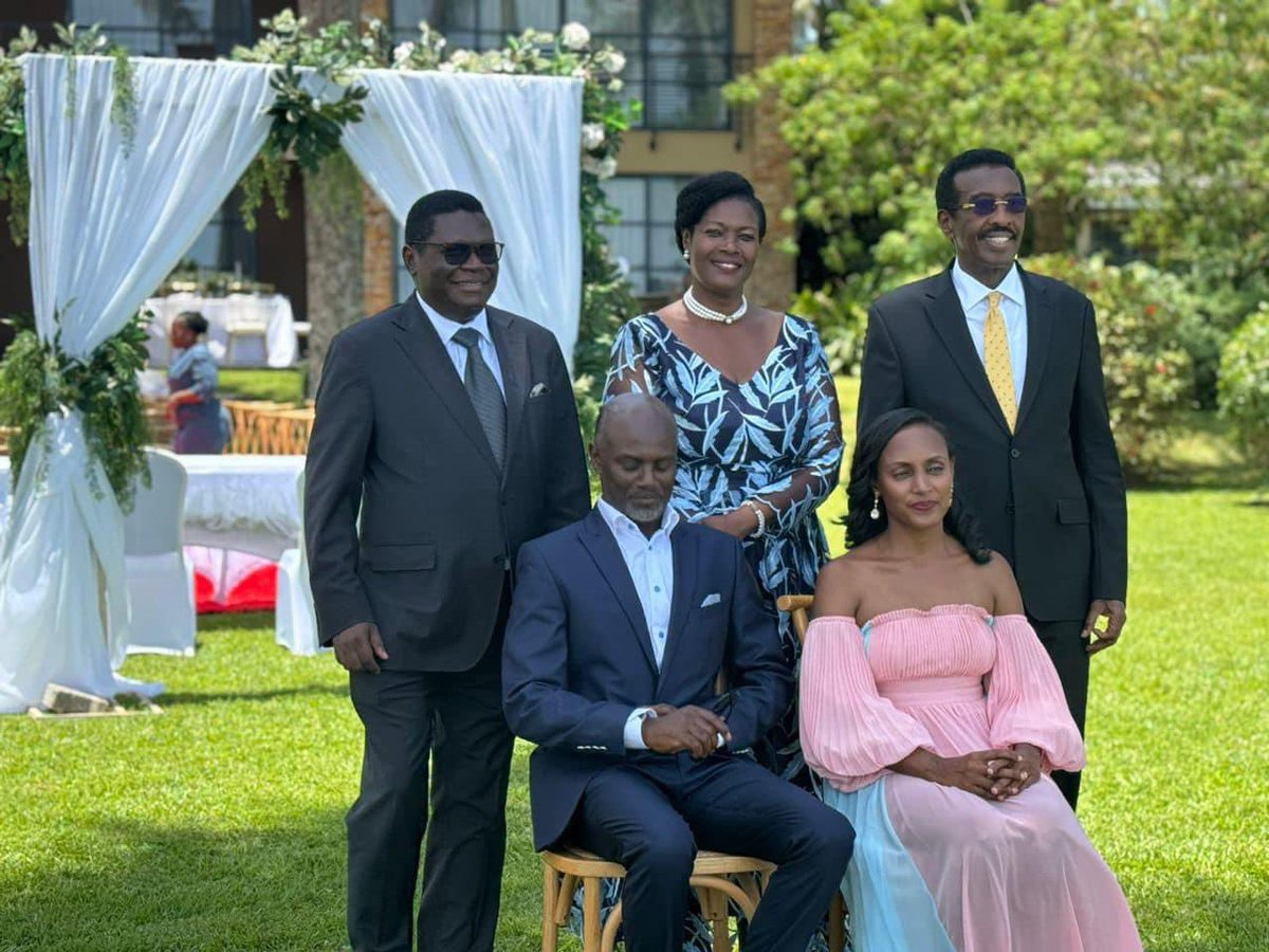 BigEyeUG tweet media
