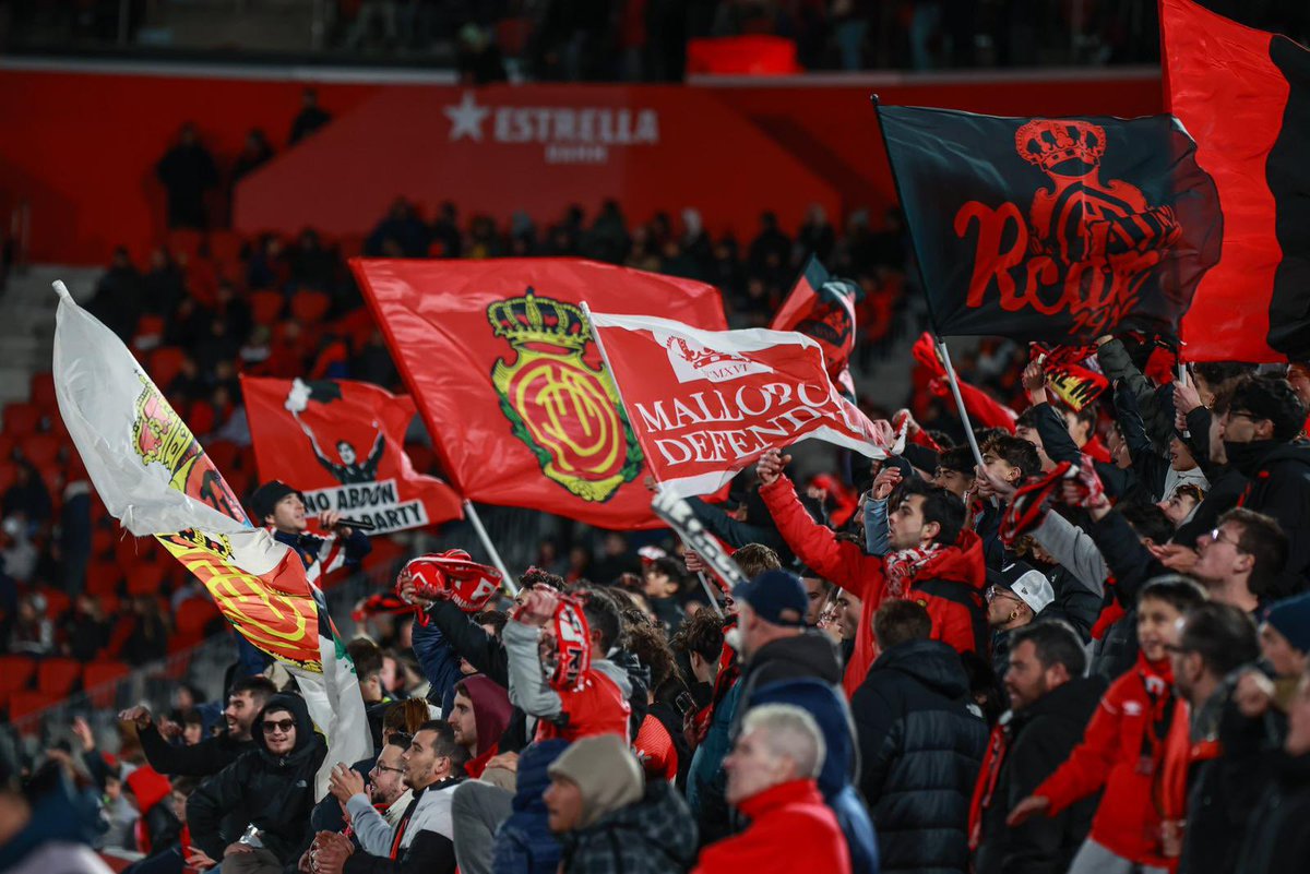 Come on, @RCD_Mallorca! 🔴⚫️ Do it for those of us who defended your colours in the past, for those who are with you now and for those to come in the future. Wishing you all the very best in the Copa del Rey final!