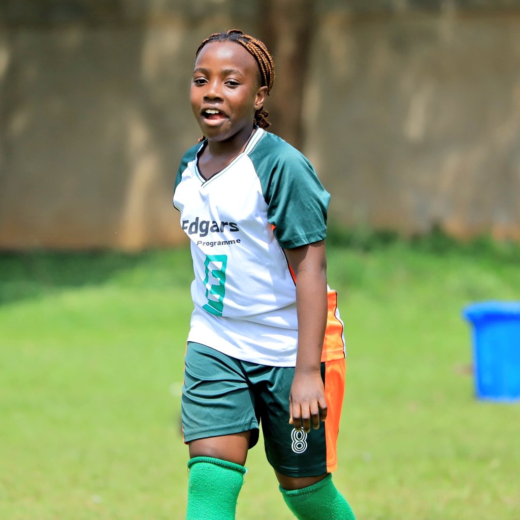 EdgarsYouth's tweet photo. Sounds of the weekend call. Saturdays 9am to 12pm. 
See you there tomorrow:

🏟MUBS Nakawa 
🏟Lubiri Nabagereka Primary School 
🏟Christ the King High School Bweya 
🏟Comboni missionaries kyaliwajjala

#WeekendSoccer
#ItAllStartsWithABall https://t.co/vUBw7K6Yb7