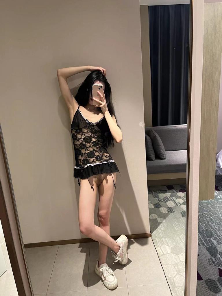 emo_7777777's tweet photo. 还在一个人打🛫嘛，需要我来帮你嘛🤤
@0xnmhs 
@cxb2b
@Xzhibb
#Crypto嫩妹会所 https://t.co/mNHqYK5qfm
