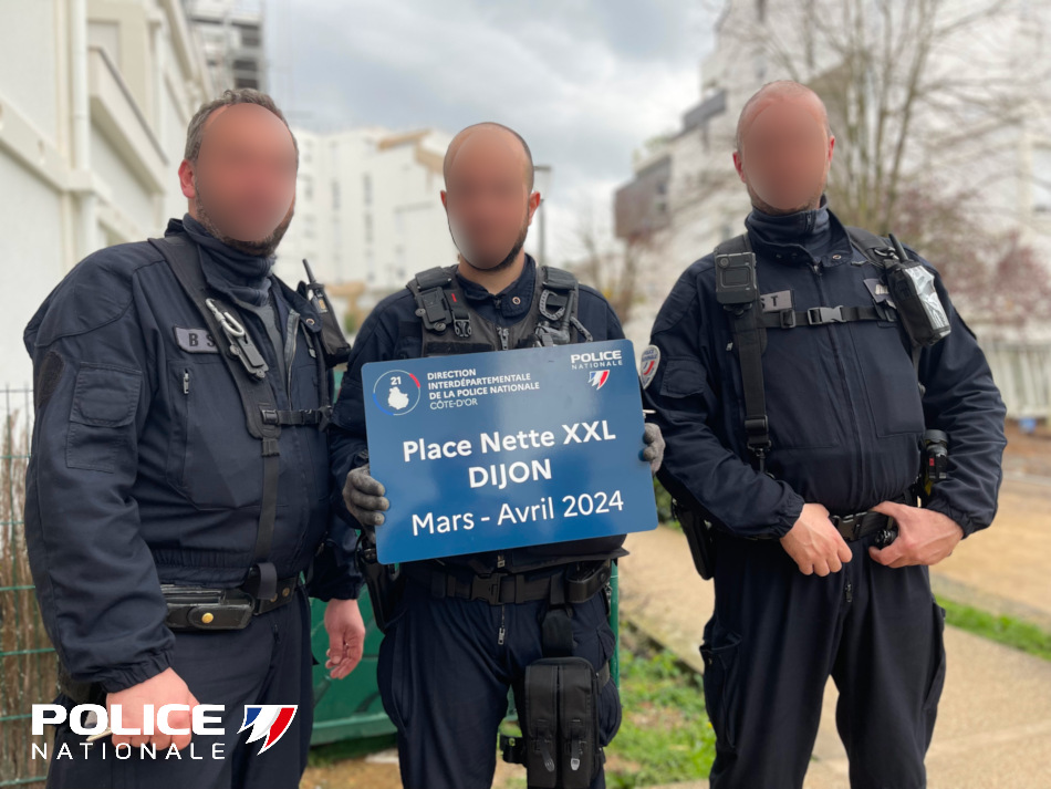 [#OpérationPlaceNetteXXL] : merci aux policiers de la Brigade Spécialisée de Terrain de #Dijon pour leur engagement quotidien dans la lutte contre l'économie souterraine et toutes les formes de trafics. Notre mission, #Protéger.