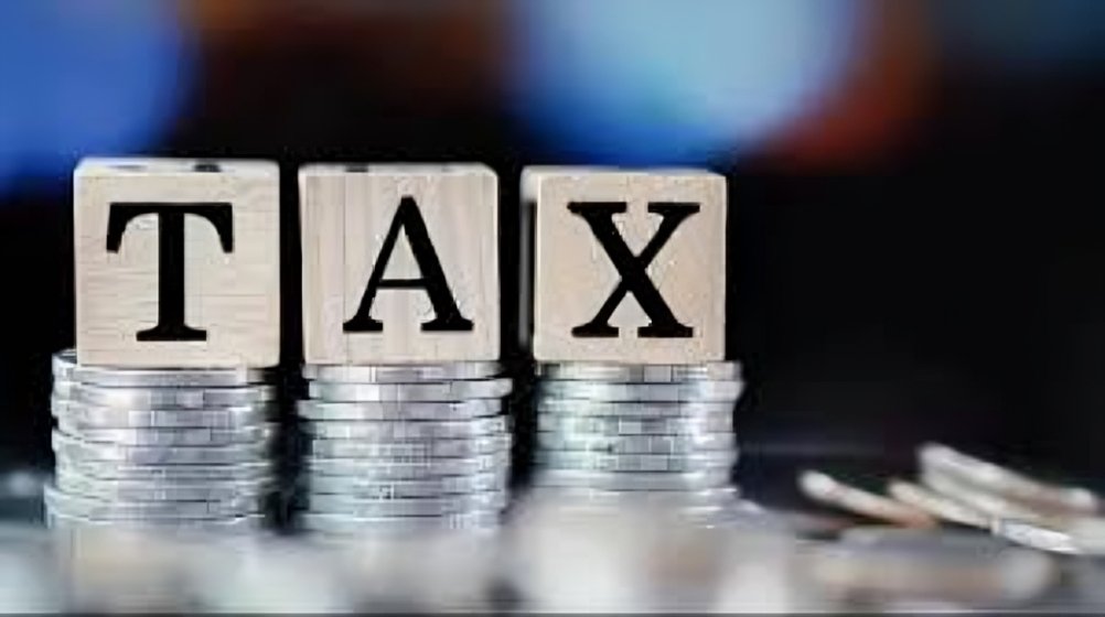 Great news! India has achieved its #taxcollection target for 
FY23-24 This achievement reflects a robust #economy and better tax compliance.
For More details : buildersnetwork.in/web/blog/blogD…
#taxcollection #indianeconomy #StrongIndia  #BuilderNetwork #magazine #finance #economy