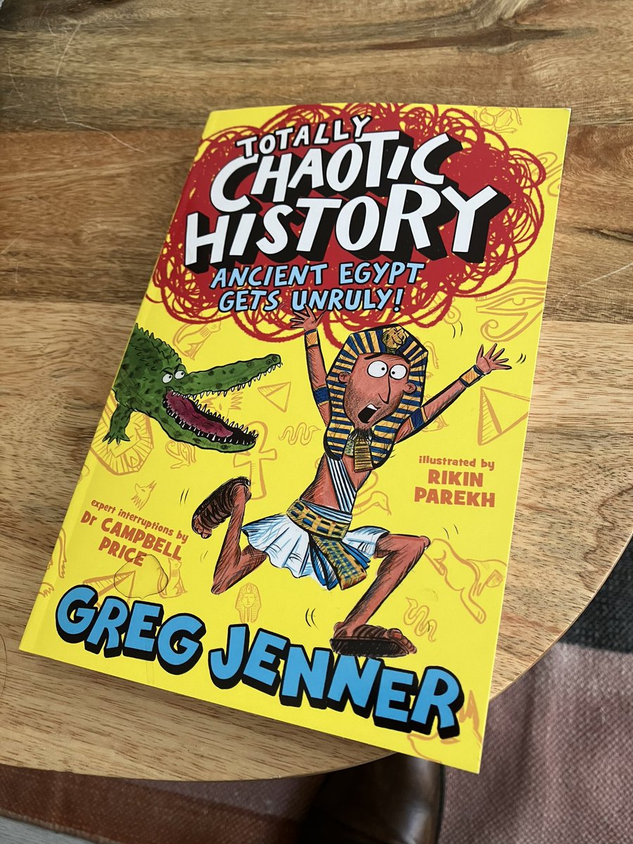 Shoutout to @greg_jenner who released ‘Totally Chaotic History’ this week! He very kindly invited me to the book launch and even a signed copy too. It will be going to one of my 8 nieces and nephews. Haven’t decided which yet. Perhaps some sort of raffle system is best 🤔