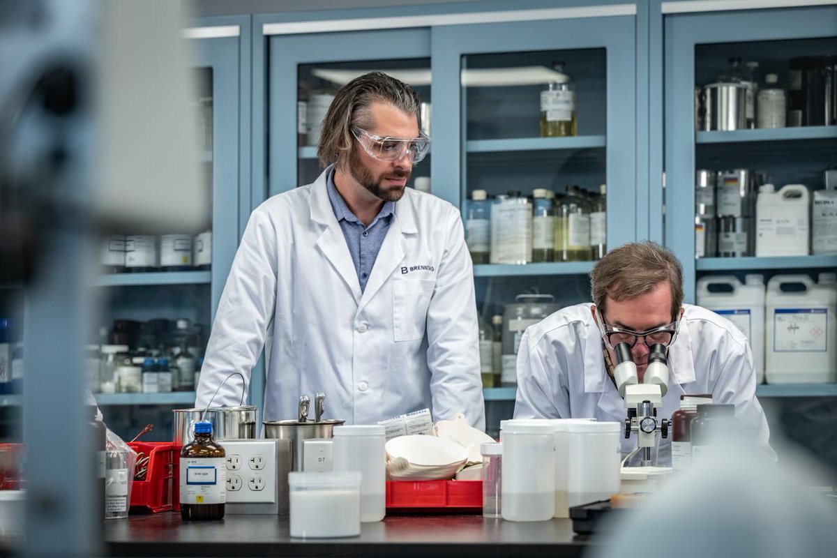 Research for #sustainability: Flexible #epoxy resin conserves resources. Learn how our chemist, Jesse Walker, together with our customers and partners, sought and created a new, complementary technology to improve the flexibility of an epoxy #coating: spkl.io/601240QZg