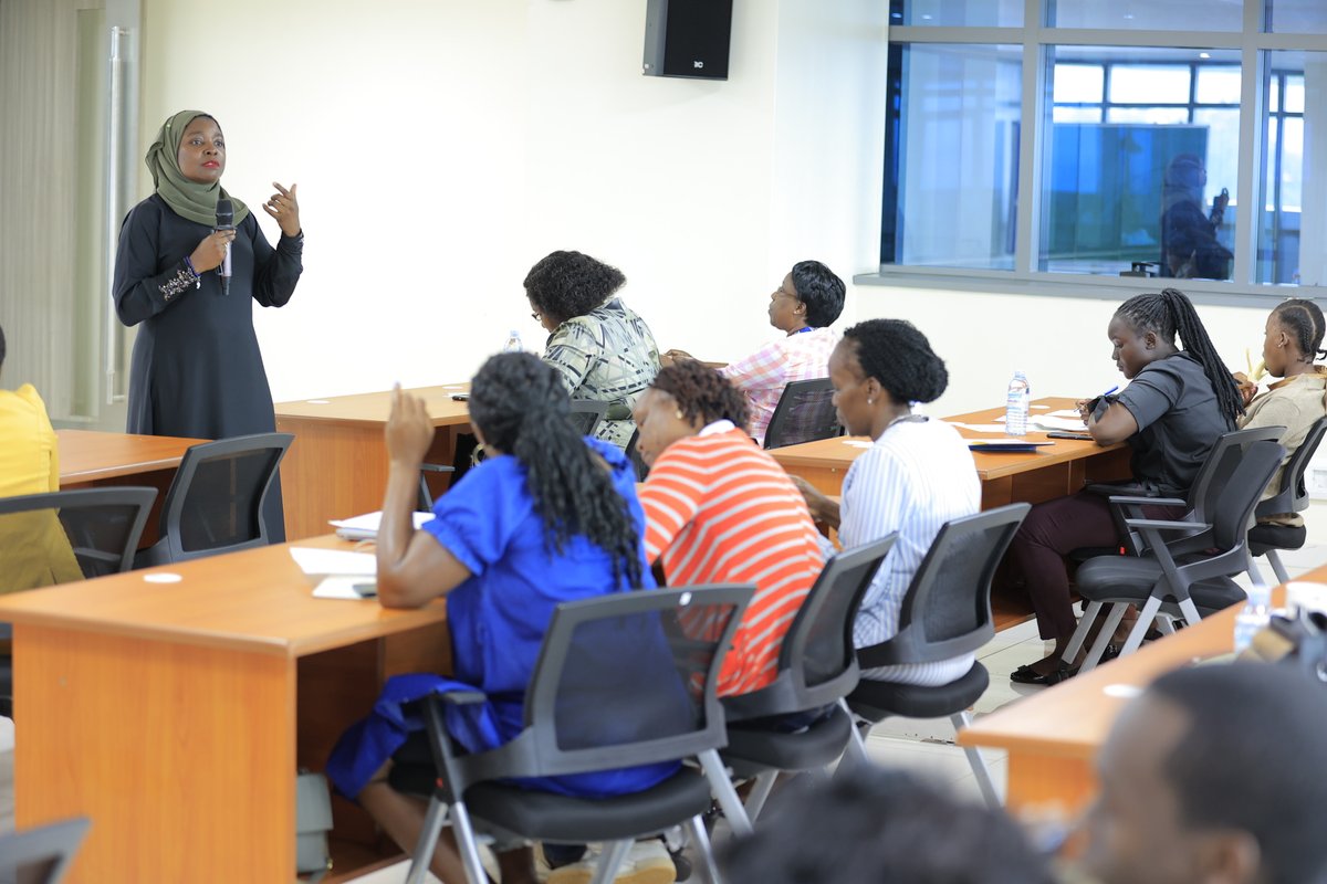 📍@PPDAUganda Head Office, Kampala 📌Together with @africafoicentre, we've commenced training #WomeninBusiness on the new #PPDAGuidelines2024 with support from the @opencontracting LIFT program. 💎𝗔𝗶𝗺:Promoting economic & social inclusion in Uganda's Public Procurement.