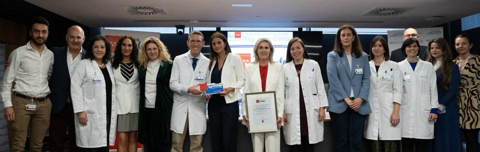 Nuestro hospital ha recibido el sello @MadridExcelente por su modelo de gestión y calidad en la atención a pacientes y familiares hospitalreyjuancarlos.es/es/sala-prensa…