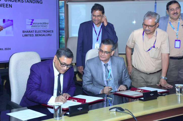 RailAnalysis's tweet photo. #BEML and #BEL join forces to develop Indigenous #TrainControlManagementSystem (i-TCMS)
Read more...https://t.co/2TrWoa1ouZ
#indianrailways #railway #infrastructure #technology #MoU #iTCMS #collaboration #bharatelectronicslimited #partnership #innovation #project https://t.co/noagZGAQPs