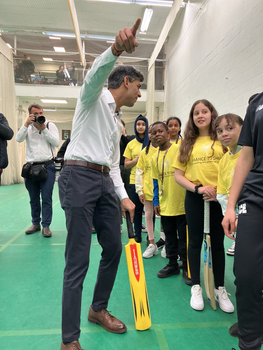 Things are looking up for state school cricket 👀 The hard work starts here 💪 Take a look at our four year strategy ⬇️ chancetoshine.org/news/introduci…