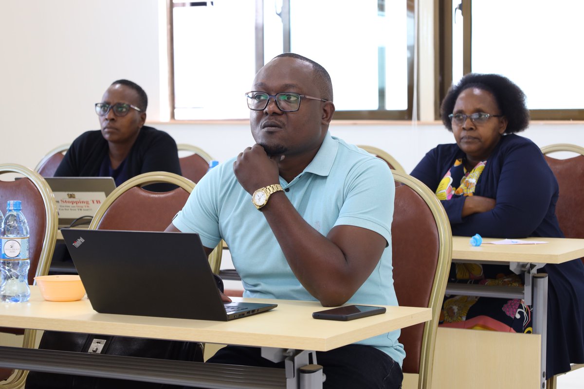 In collaboration with @MOH_Kenya @NTLDKenya @MoEKenya, we have finalised the development of a TB prevention & management policy targeting communities in the learning institutions through TB screening, referral & management of TB. @USAIDKenya @AmrefKenya #EndTB #ThinkTreatTestTB