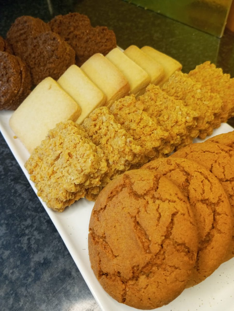 nhinhim's tweet image. Umtshana wam uyabaker for any occasion. She's based in Port St Johns but can deliver naseMthatha. These are so delicious, trust me ๐๐
#SupportBlackbusiness
#Youthinbusiness
#ECTwitter
#