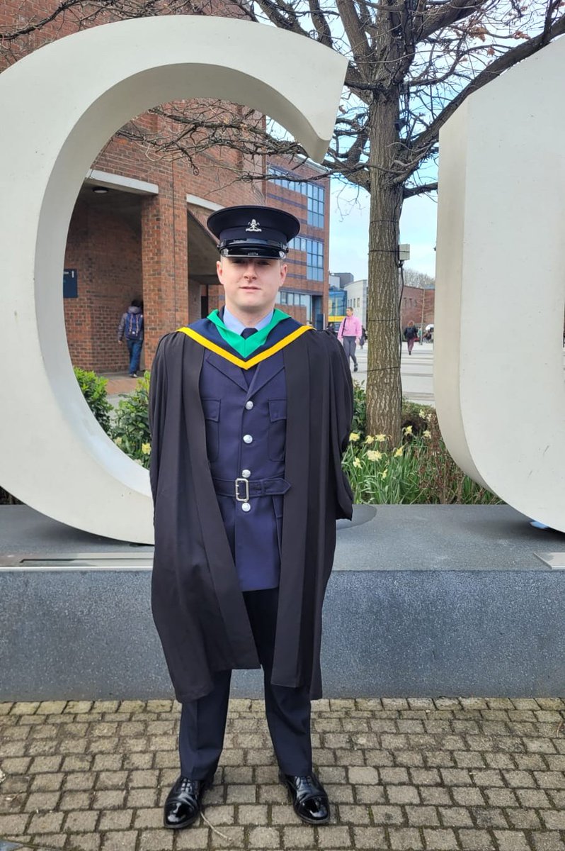Congratulations to Recruit Firefighter/Paramedic Ollie Kennedy who graduated today with a Bachelor of Science in Nursing from @DCU Our #DFBrecruits often bring a wide range of experience and skill sets when they start their careers with Dublin Fire Brigade.