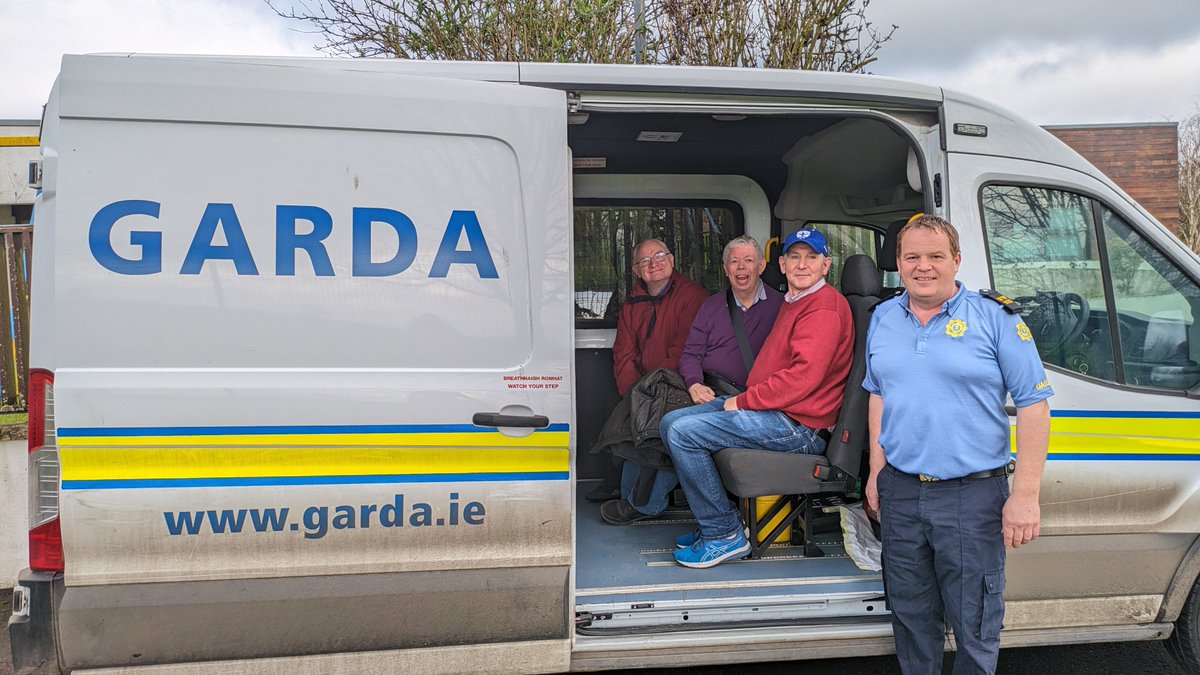 'Officer, we can explain!' Seamus, Padraig and Niall hitching a lift with Garda Cloney after the election workshop in our Blessington service recently. 👮🚨🚓👮🚨🚓 #FacesOfKare