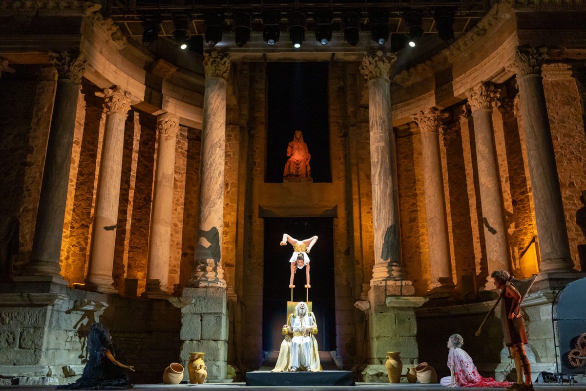 🔸Disfruta de nuevo de 𝙀𝙡 𝙧𝙚𝙜𝙖𝙡𝙤 𝙙𝙚 𝙕𝙚𝙪𝙨 en las #extensiones de #Merida70.

🎟️ ¡Aquí te dejamos todas las fechas!⬇️ bit.ly/extensiones70

<a href="/JCimarro/">Jesús Cimarro</a> <a href="/_PENTACION_/">Pentación</a>