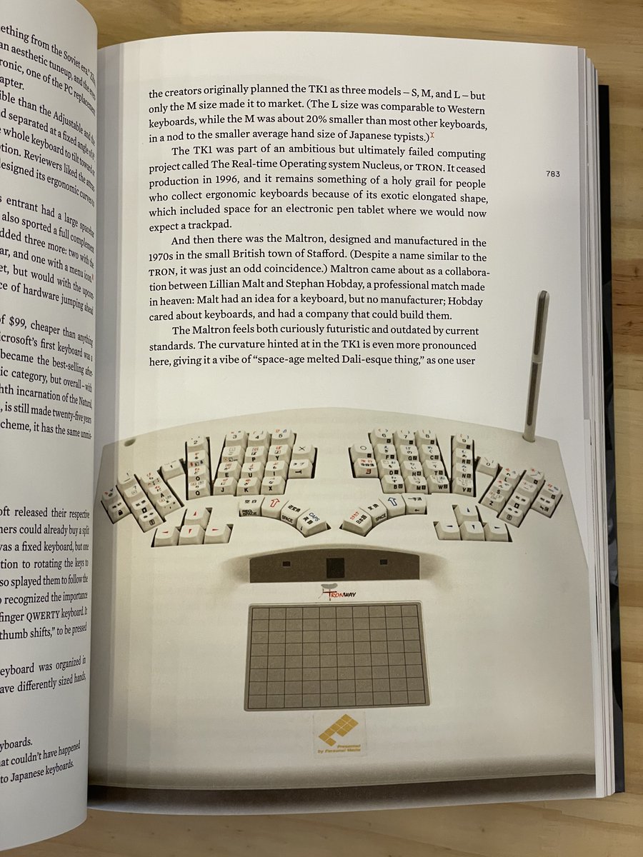Mathemarium's tweet image. Consultable sur demande au Mathemarium , l'incroyable (double) livre #ShiftHappens sur l'histoire et l'évolution des claviers.