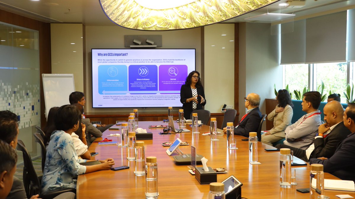 KPMGIndia's tweet photo. #ESGRoundtable, Bengaluru I Given the global focus on the #ESG agenda, and in the context of the increasingly transformative role #GCCs can play, it was wonderful to brainstorm with GCC leaders on the opportunity before them: @SPillay_KPMG, @KPMGIndia | #KPMGESGConclave https://t.co/xXovu5ssfk