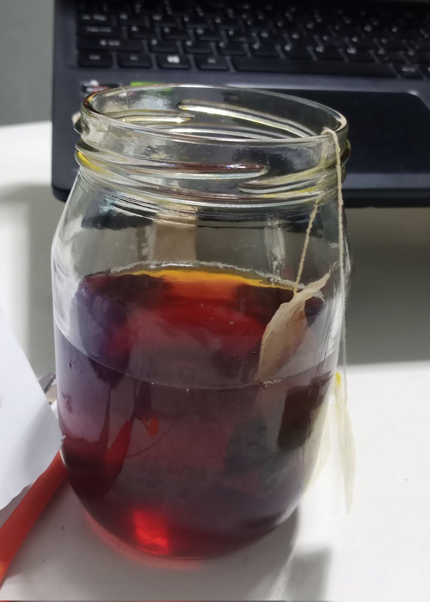 miss is crying in frustration bcs bukas na ang exam and i seem so unprepared compared to the upcat ! >< galing p sa immersion yan sha