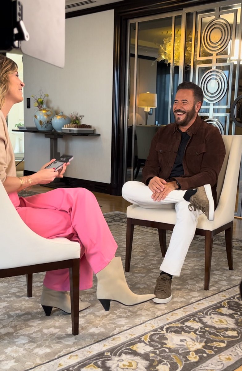 Il a l’œil qui frise en toute circonstance, et une joie de vivre communicative 💫José Garcia est notre portrait avec <a href="/IsaIthurburu/">Isabelle Ithurburu</a>, demain dans <a href="/50mininside/">50inside</a> 🎬