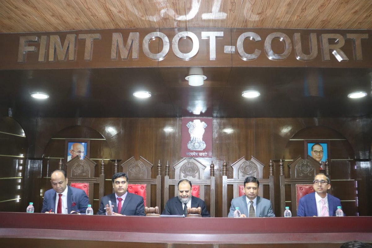 Shri Mohan Rao Ronanki, Director, CCI judged the Final Round of 3rd National Moot Court Competition, 2024 organised by Fairfield Institute of Management & Technology, School of Law, New Delhi, on 30.03.2024. #CCI #MootCourt