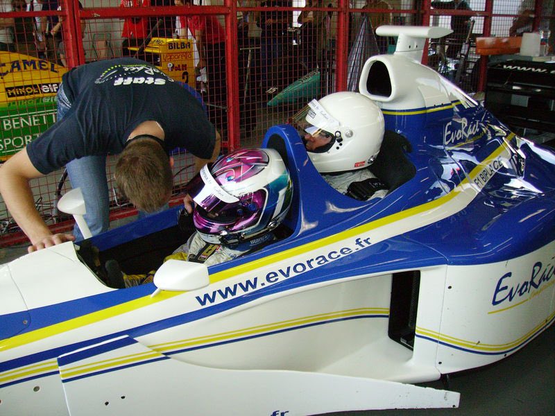 LaF1duWill1's tweet photo. Williams pour le reste de la saison. https://t.co/URifMQWCfF