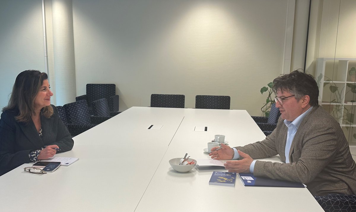 ICMP DG @KatBomberger met this week with @borismijatovic, German Member of Parliament and spokesperson for Human Rights Policy and Humanitarian Aid within the Green Party. The meeting focused on ICMP’s diverse programs including those in #Ukraine and #Iraq. #Germany is a State