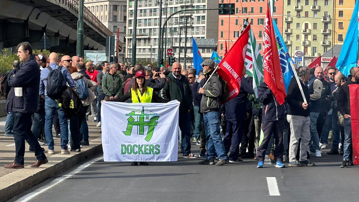 International Transport Workers' Federation (ITF) (@itfglobalunion) on Twitter photo Today Italian Dockers’ unions are holding a national demonstration in Genoa as part of their strike action for better pay and conditions.
Sending you global solidarity from ITF, our Dockers’ section and unions worldwide.
✊🏼 <a href="/Uiltrasporti_N/">UILTRASPORTI</a> <a href="/FiltCgil/">Filt Cgil Nazionale</a> <a href="/FitCisl/">Fit-Cisl Nazionale</a> <a href="/ETF_Europe/">European Transport Workers' Federation</a> Today Italian Dockers’ unions are holding a national demonstration in Genoa as part of their strike action for better pay and conditions.
Sending you global solidarity from ITF, our Dockers’ section and unions worldwide.
✊🏼 <a href="/Uiltrasporti_N/">UILTRASPORTI</a> <a href="/FiltCgil/">Filt Cgil Nazionale</a> <a href="/FitCisl/">Fit-Cisl Nazionale</a> <a href="/ETF_Europe/">European Transport Workers' Federation</a>