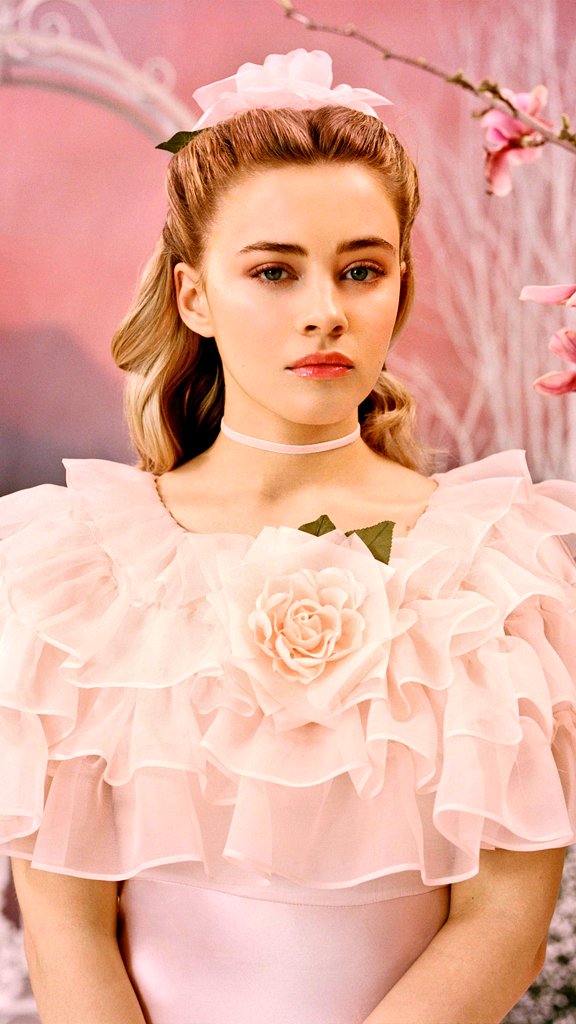 Josephine Langford be looking so cute 🥺💗🥺 #tessa 🥺💗 #after 💗 𝕏