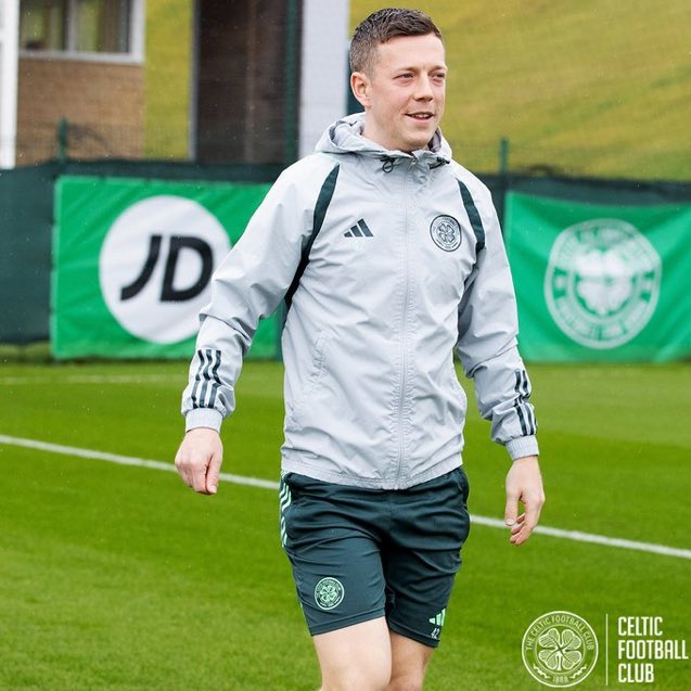 LastPickSport's tweet photo. 📸 Back in training! 

Huge news for Celtic as Calum Mcgregor is back on the grass ahead of the big one this weekend 👊 https://t.co/J7B3BXYpPq