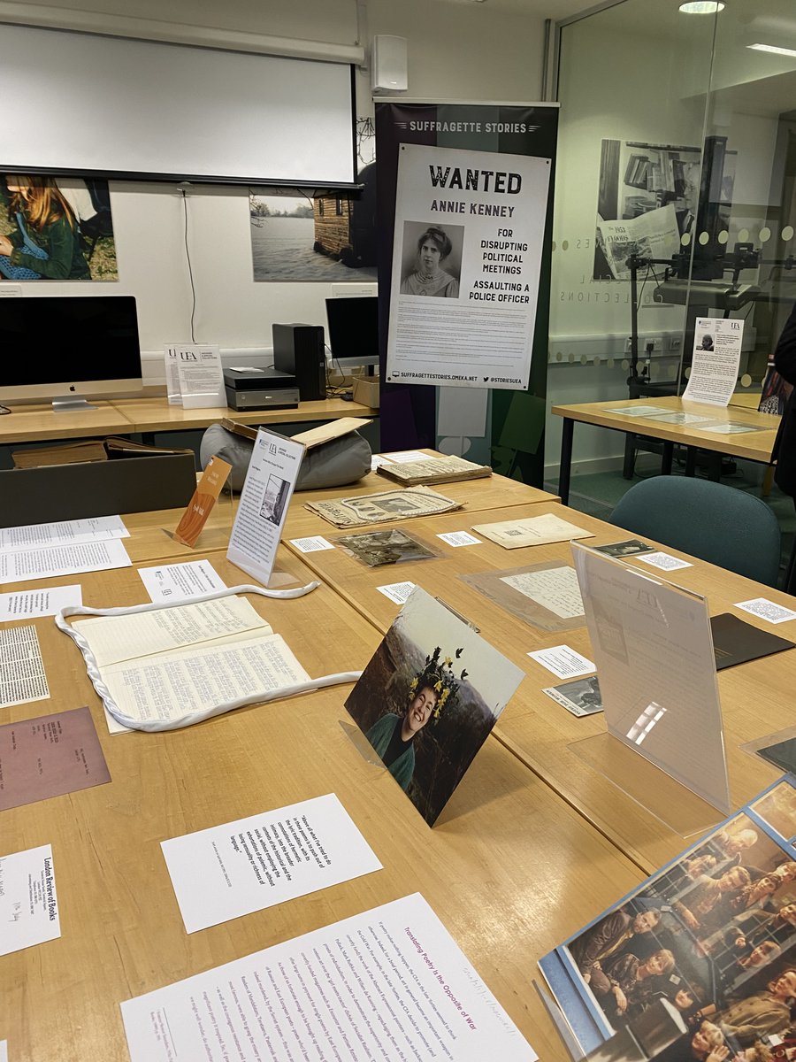 Our quarterly update is now available uea-uk.libguides.com/archives/blog There's a big emphasis on creativity: creative encounters, creative processes, collaborative creations and more. Get a glimpse of our recent teaching, events and visitors @UEALibrary