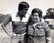 Seve in 1979 with his mother, Carmen, in Pedrena -