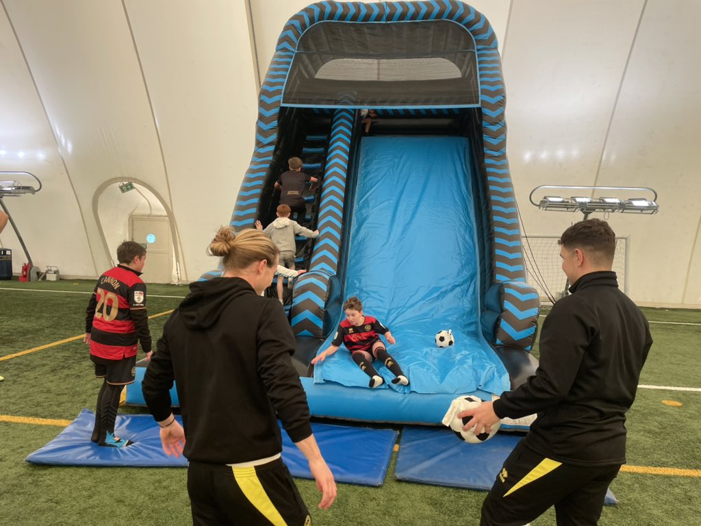 justin37stone's tweet image. Safe to say yesterday was A HUGE  success, Another @QPR JUNIOR HOOPS  event which saw over 60 Kids attend our Easter Eggstravaganza 🥚 . A massive thank you to everyone who attended as well as all the QPR Players and some of my fantastic Staff
 
Easter JH 2024 event ✅