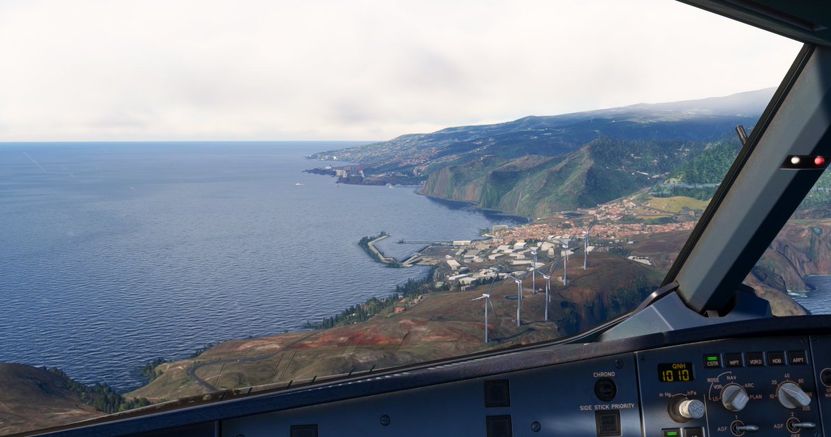 PilotFly04's tweet image. A gusty RNAV approach for Runway 23 this morning into Madeira (FNC) from Lisbon 🇵🇹✈️

@MSFSofficial @vatsim @VaccPortugal
