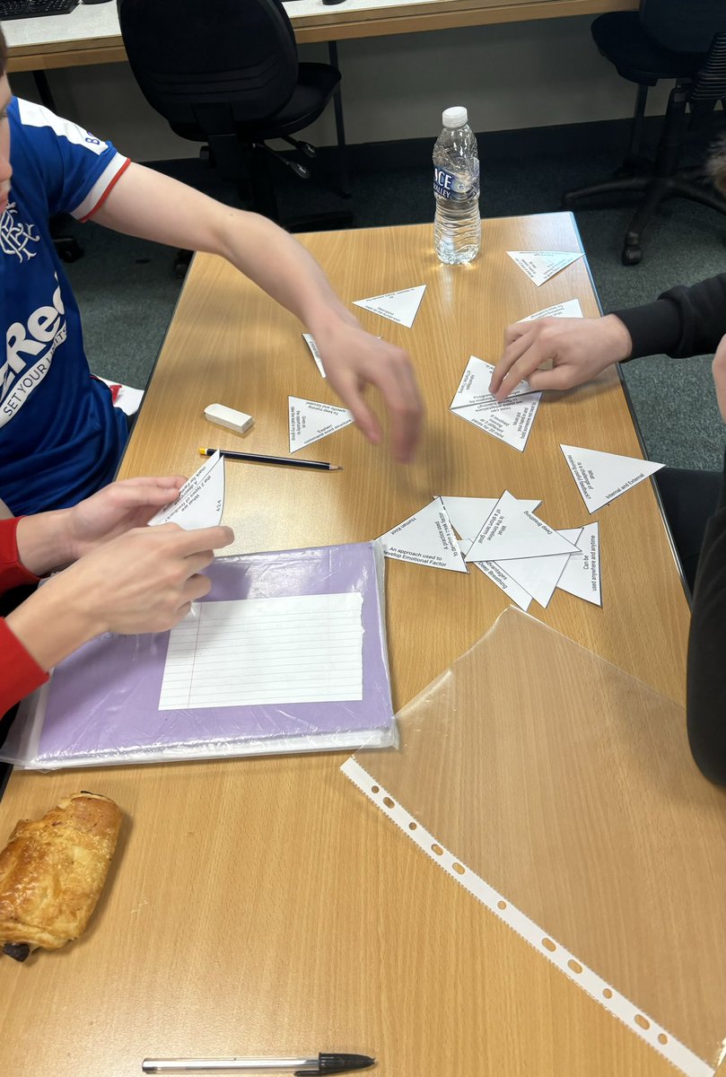 MissGillanPE's tweet photo. Higher PE Easter School practising tarsia and revision pong 📚✏️ #17days https://t.co/0NqsL9wjZg