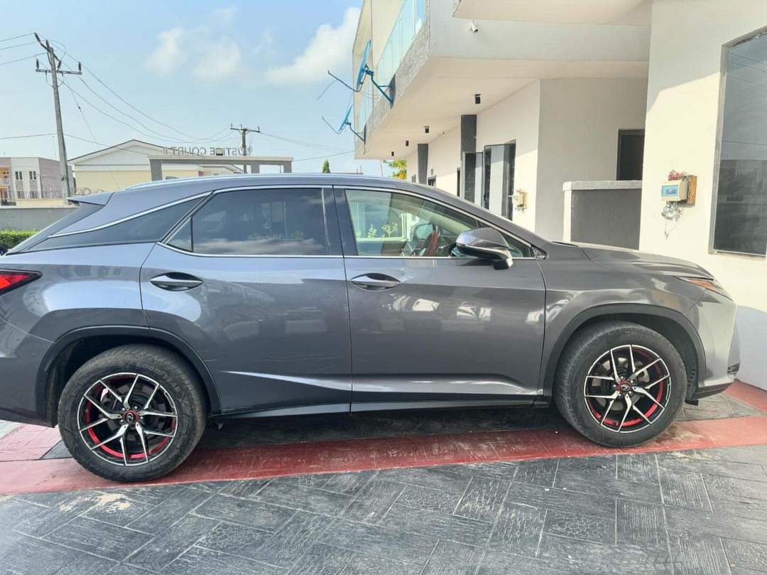 Neatly Used 2016 Lexus Rx350 fully Loaded, Extremely Clean In and Out ⚡⚡ 34.7m @LouieDi13 @HouseOfAmbers @Ariwodo_ @AutoLloyds @BETFUSE1 @cou_rage00 @ConvertedCode_1 @luxurynwheelzng @hollaoflagos @Autorush2 @avot10 @oris616 @PELSAUTOS @ty_autos @SOUTHCARNG_LTD @edwardbode