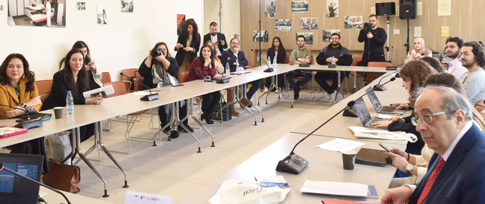 AUB_Lebanon's tweet photo. AUB’s Good Governance and Citizenship Observatory and AFDAL: Unraveling the New Era of Public Procurement with University Students
https://t.co/n6yh9N8VWm https://t.co/hQpathHPZI