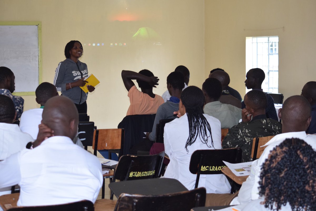 Empowering Tomorrow's Green Leaders! 🌱 Nemafrica team visited @MurangaUni Mariira Campus on April 3rd, for a transformative mentorship event. From nurturing healthy seedlings to diving deep into Nematology, we're cultivating a passion for sustainable agriculture among students.