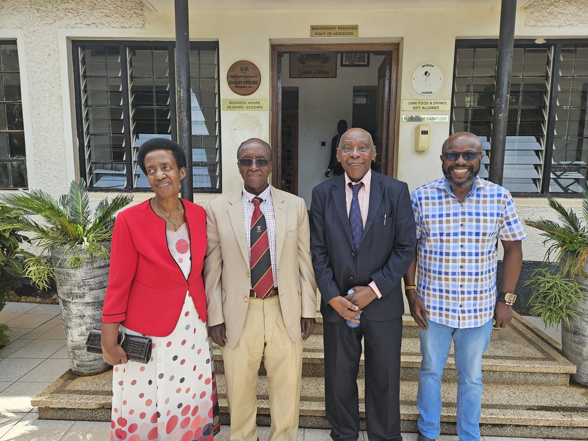 The 'grandfathers' of Literature in Uganda; Profs Austin Bukenya & Arthur Gakwandi, will be honoured by @Makerere this afternoon. Was a pleasure having lunch with them & sipping from their endless spring of knowledge. @MakLiterature