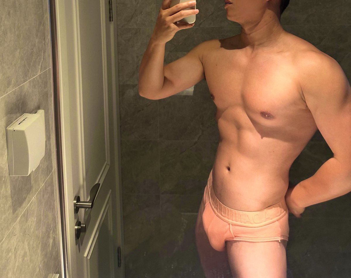 北纬28 tweet media