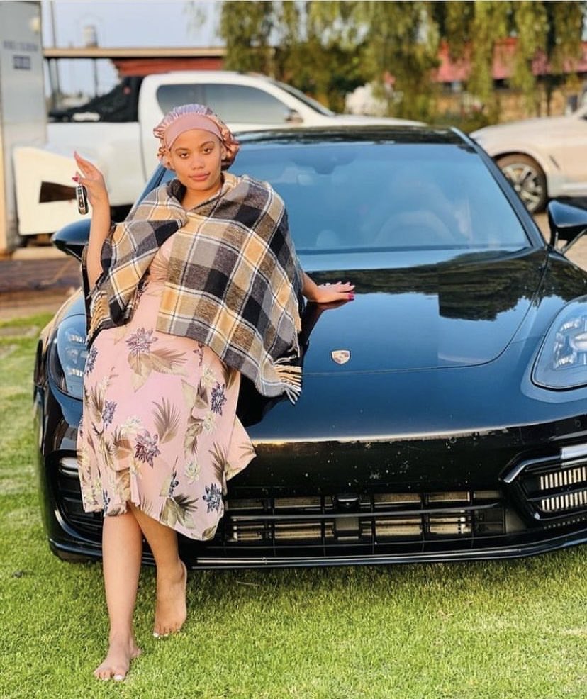 Thabo_Tshisi's tweet photo. Whatever Leleti Nkosi's husband said in his prayers 🥹🕯🕯🕯🙏🏾 https://t.co/c5KsYFmUTK