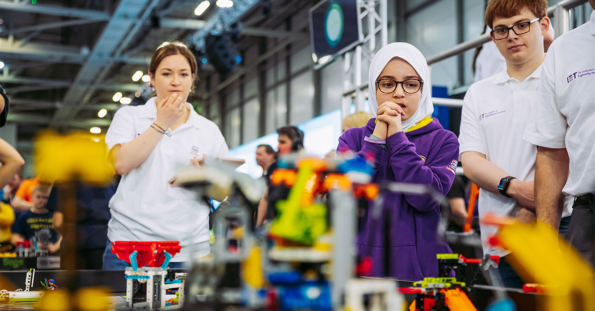 After the excitement of the All-Ireland Final, we’ve got some more exciting news! 👀 The #FIRSTLEGOLeague UK Final will be taking place on Saturday, 20 April 2024… Let the countdown begin! #FLLUK #MASTERPIECE