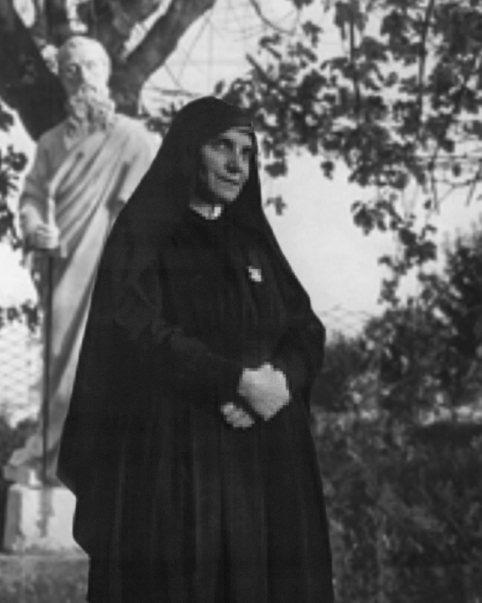 “The Lord loves me. He arranges everything for my good: even the things I don’t like are always for my good.” We remember on the 5th of every month, our co-foundress, Venerable Mother Thecla Merlo.⁠