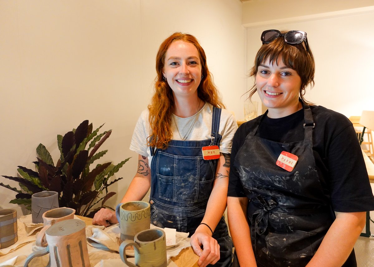 POTTERY & PINTS 🍻 Make your own mug at our beginner-friendly workshop with the brilliant Pottymouth. 🗓️ @the_barrelstore: Wednesday 10th April, 7pm - 9.30pm 🗓️ @wiperandtruetap: Wednesday 17th April, 7pm - 9.30pm Get your ticket today: utm.guru/ugKsc