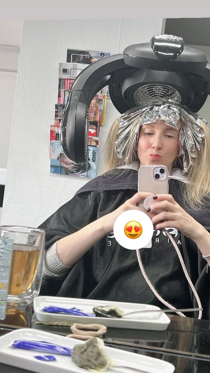 Guter Start ins Wochenende.

Bon début de week-end.
❤️👩🏽‍🦰😉