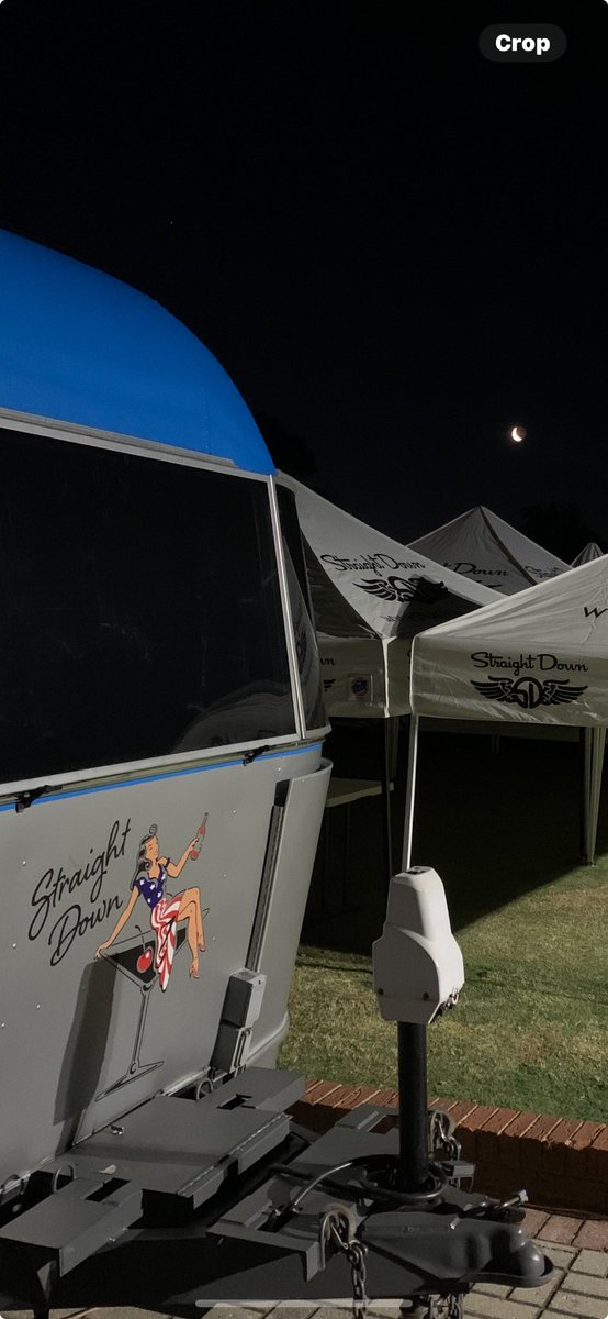 Early morning crescent moon over the trailer!!!⁦<a href="/StraightDown/">Straight Down Clothing Co.</a>⁩ ⁦@pgcscotty⁩ ⁦<a href="/robertogden64/">Robert Ogden</a>⁩ Getting ready for Day 1 of the Regular Devereux Milburn, easing into Masters Week!