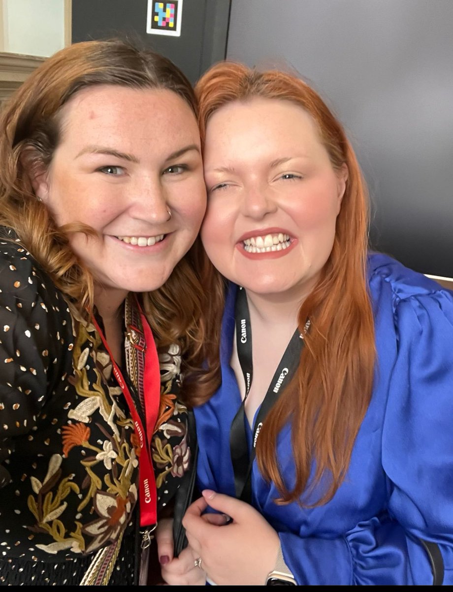 Yesterday @MollyWattTalks met @lucyedwards at the @RNIB & @CanonUKandIE World Unseen exhibition hugs later Lucy said ‘You smell nice, what you wearing” Molly knows people by their smell so be sure you smell good @JoMaloneLondon