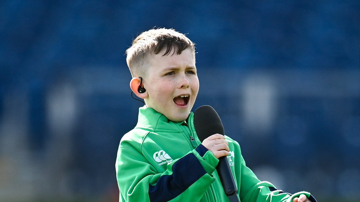 It was a pleasure to have Stevie Mulrooney back with us again to sing Irelands Call ahead of Irelands first home game of this year’s Guiness Women’s Six Nations at the RDS last weekend.
#StevieMulrooney #GuinnessWomensSixNations #IrishRugby