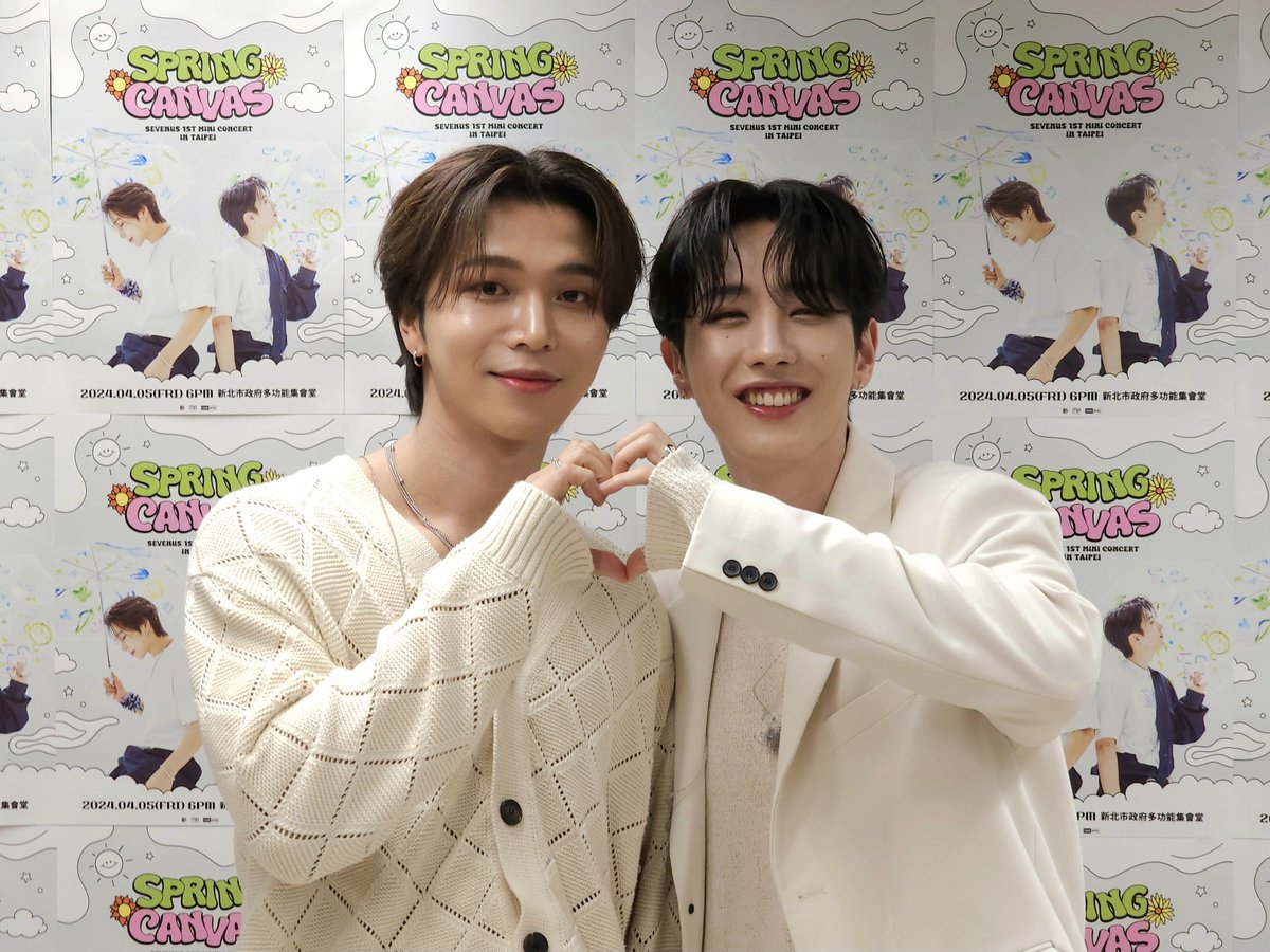 officialSEVENUS's tweet photo. [📸]
보고싶었던 타이베이의 희아라!
타이베이에서의 콘서트는 정말 행복했어요🥹
여러분 감사하고 사랑합니다🩷

想念的臺北的熙ALA！
臺北演唱會真的很棒🥹
謝謝大家，我愛你們🩷

#SEVENUS #세븐어스
#희재 #HEEJAE #이레 #IREAH
#SPRING_CANVAS https://t.co/LbFsboerto