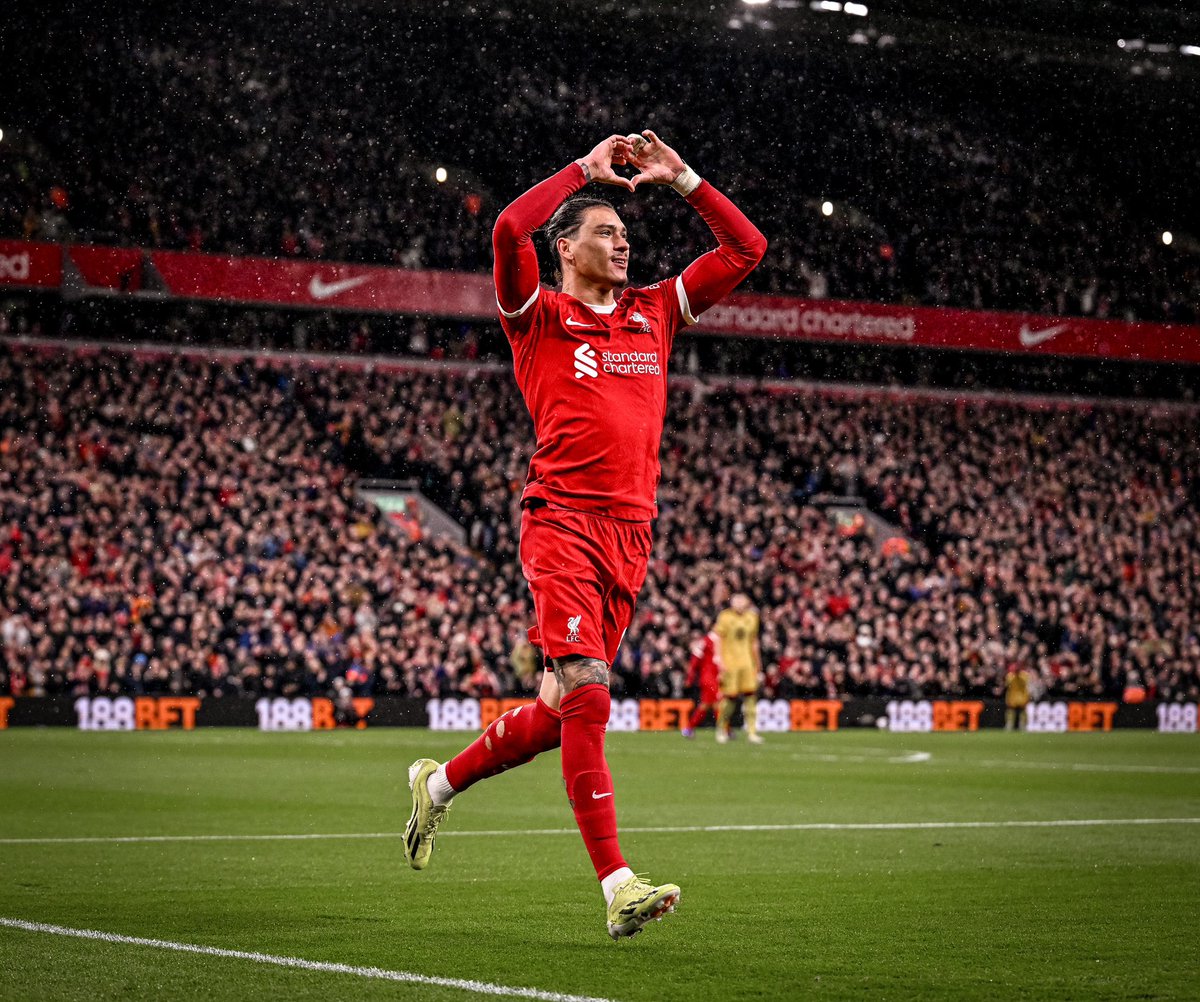 Darwinn99's tweet image. ♥️