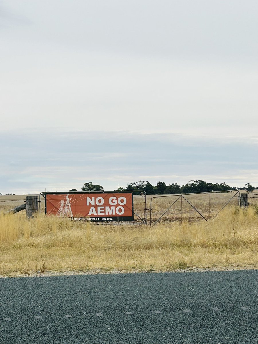 JackieNOONS's tweet image. Road tripping across some of the most beautiful &amp;amp; unique farmland in Rural Victoria late this afternoon/evening. The messaging from farmers is very clear. No transmission towers please #AEMO